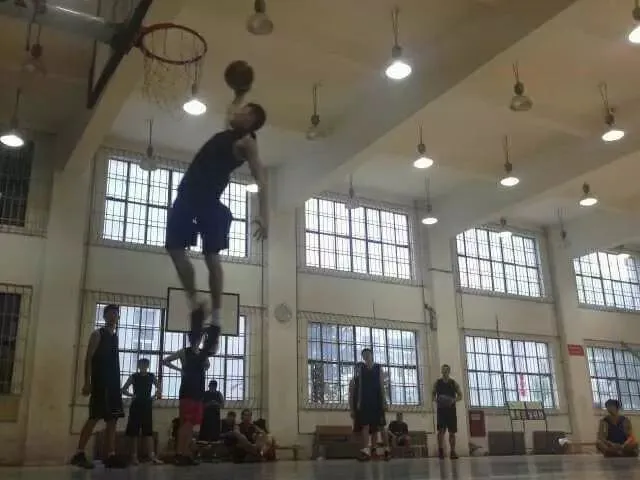 业余篮球爱好者如何提高比赛心态_2